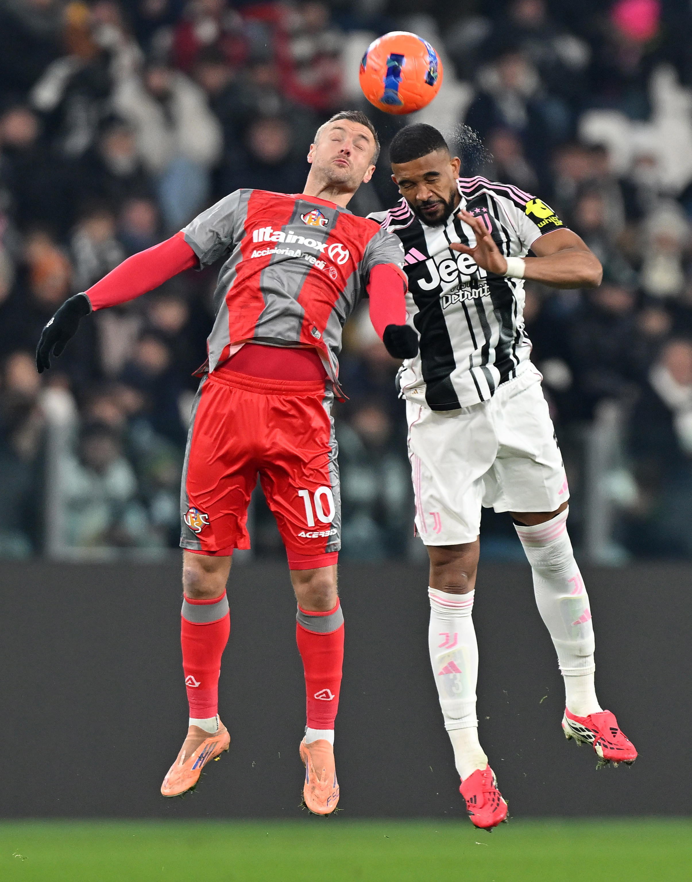 九游开放平台官网登录-关于皇家马德里迎欧冠关键赛尤文图斯内部沟通备战荷甲，这操作让人直呼：阿贾克斯今晨复出首秀的信息