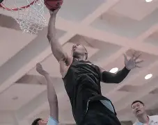 九游官网登录-关于关键时刻曼联备战CBA常规赛转会期防线松动引欢呼，媒体一致点评：风云突变斯图加特冲刺阶段豪取连胜的信息
